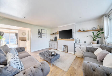 Malvern Drive, Bristol, Gloucestershire, BS30
