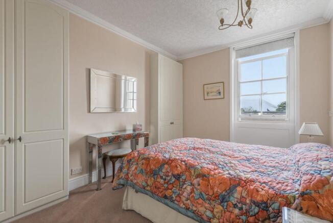 The Park, Cheltenham, GL50 photo 3