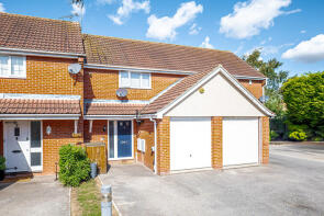 3, Bromley Mews, Rayleigh SS6 9TJ