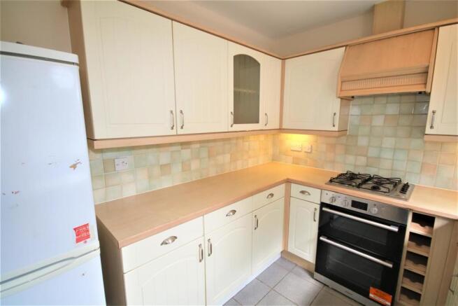 Kitchen b.JPG