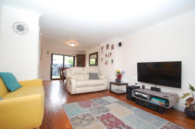 Loung / Dining Room
