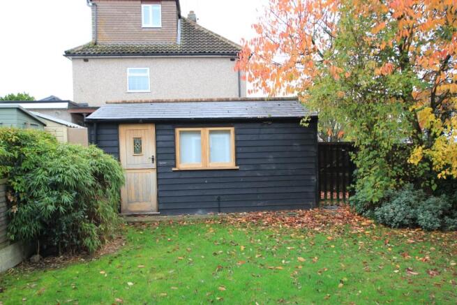 Office/outbuilding