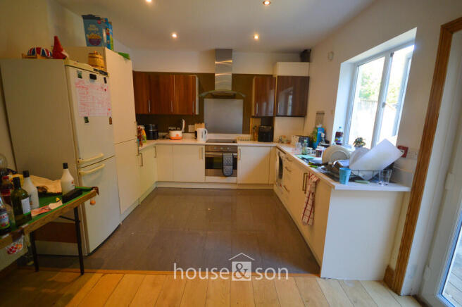 Avon Road, Charminster - View 5