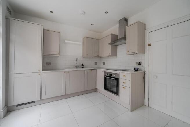 1393503-1-6943d69...