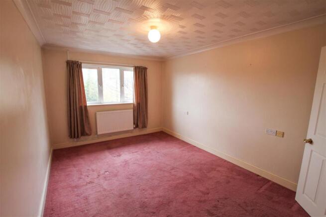 Bedroom 2 with ensuit