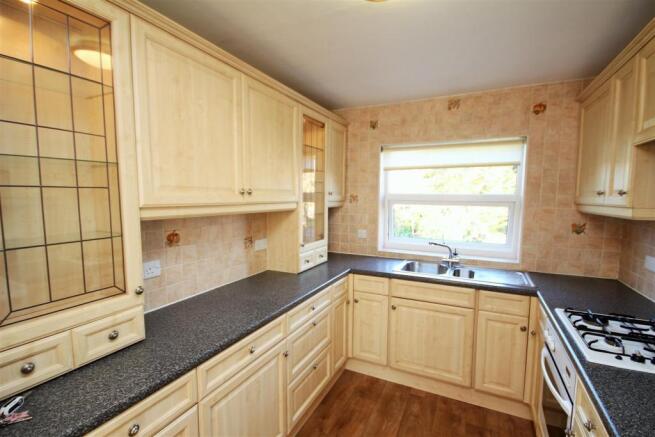 17 Coningsby Court 2.jpg