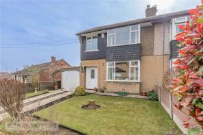 45, Ayton Road, Longwood, Huddersfield HD3 4TN