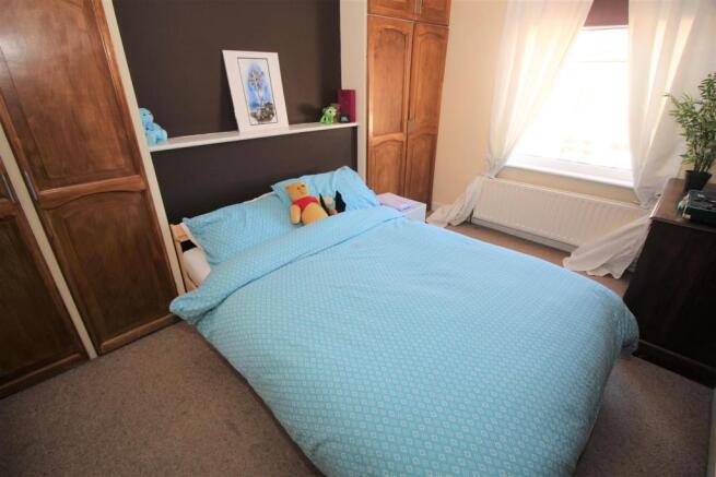 bedroom 3.JPG