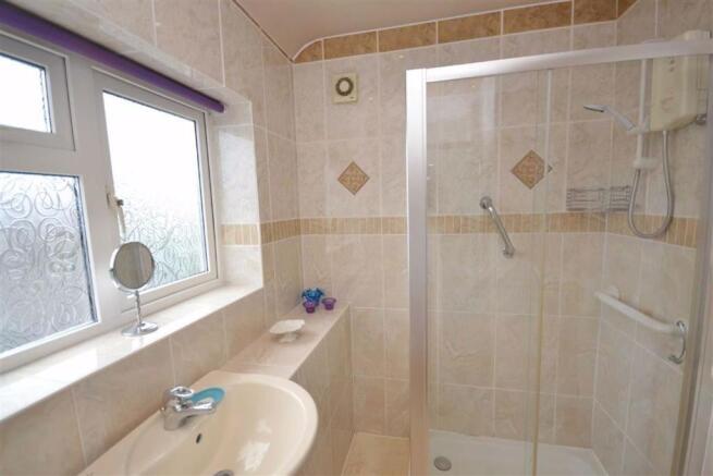 Shower Room/w.c