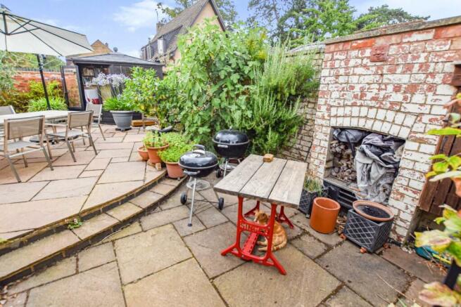 Garden Feature