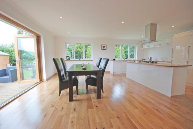 Dining Kitchen