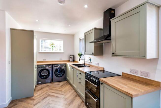 Breakfast Kitchen: