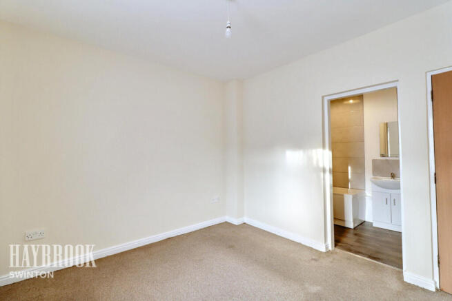 1 bed Flat for sale Image 5