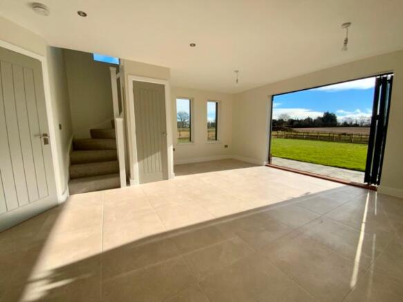 Living/dining room