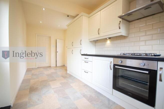 3 bed House for sale Image 11