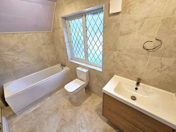 Bath/Shower Room