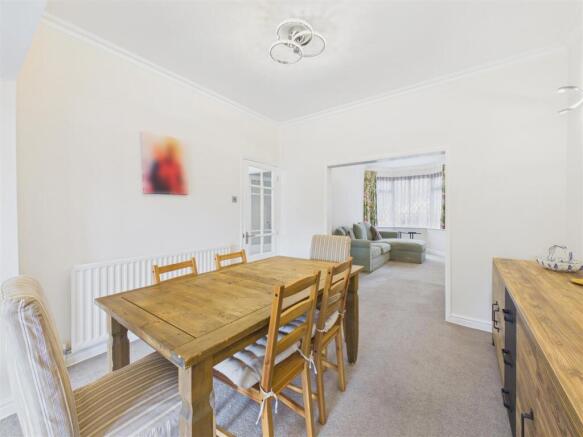 3 bed Semi-Detached for sale Image 10