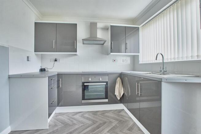 Middlefield Ct Hinckley 4.jpg