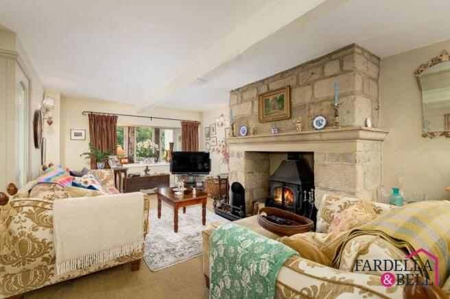 4 bed Barn Conversion for sale Image 7
