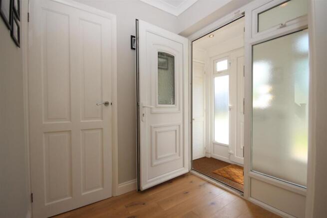 ENTRANCE PORCH