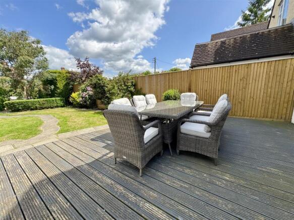 DECKING