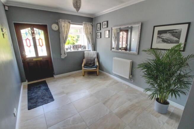 Spacious Entrance Hall