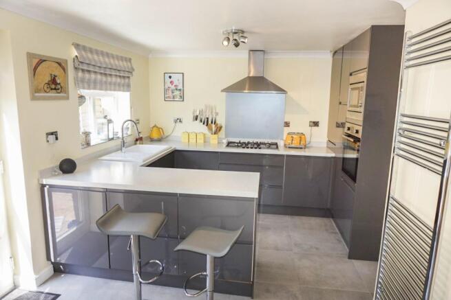 Kitchen/Dining Room