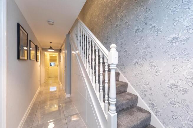 4 bed Town House for sale Image 7