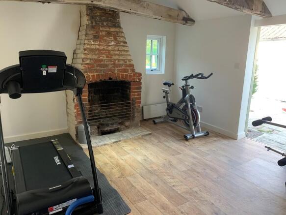 Photo 27