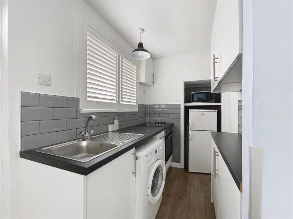 OPEN PLAN KITCHEN