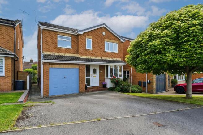 4 bed Detached for sale in sheffield