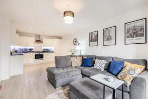Flat 5, 4, Charlotte Way, Leybourne, West Malling ME19 5FA