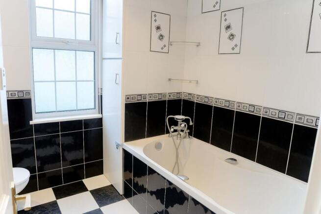 WhatsApp Image 2025-10-17 at 13.52.42_edc36023