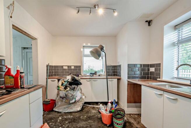 8653442-interior01-800.jpg