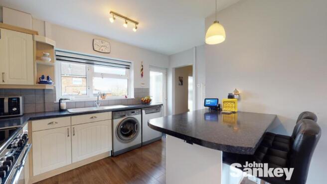Kitchen 1.jpg