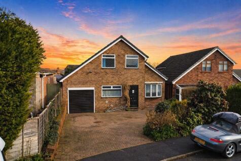 Chaucer Drive, Burntwood, WS7 2HT