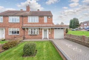 35, Rowan Rise, Kingswinford DY6 8EE