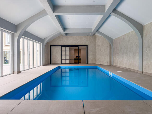 Rockingham pool