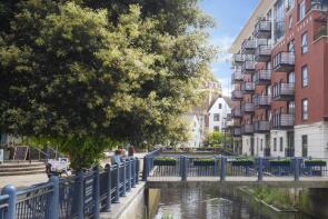 62, Garricks House, Wadbrook Street, Kingston Upon Thames KT1 1HS