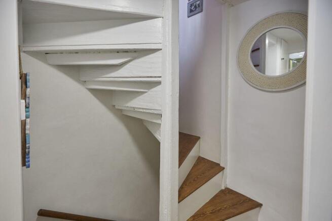 2 bed Cottage for sale Image 10