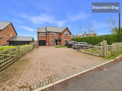 Pear Tree Lane, Whitchurch, SY13