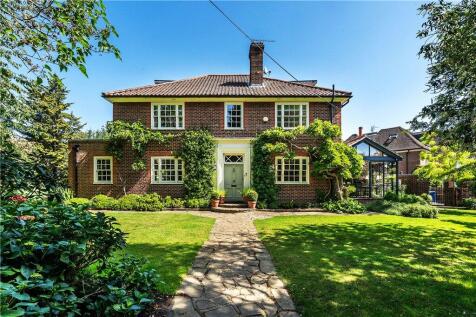 Bathgate Road, Wimbledon, SW19