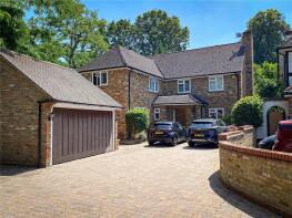 16 Park Cottage, Tower Grove, Weybridge KT13 9LX