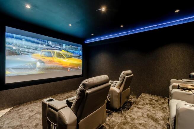 8628166-interior26.jpg