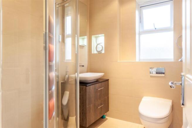 Studio shower room