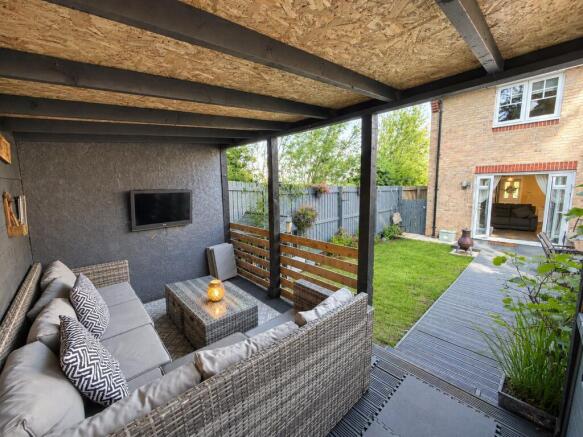 2 bed Semi-Detached for sale Image 10