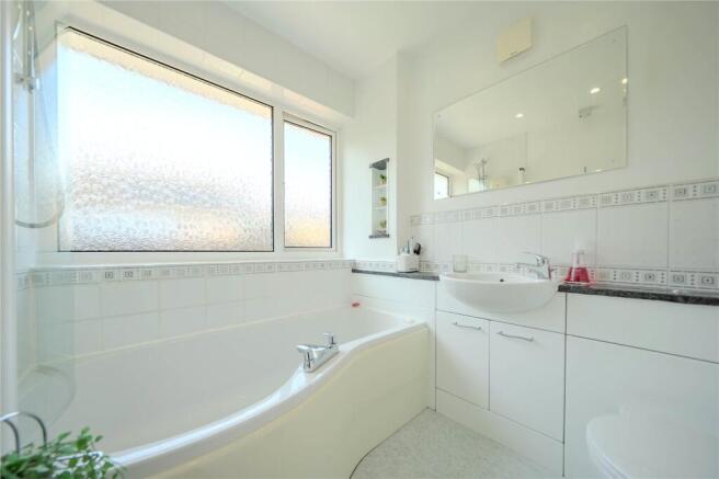 3 bed End of Terrace for sale Image 9