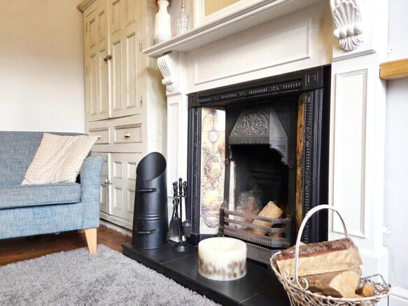 3 bed Semi-Detached for sale Image 5