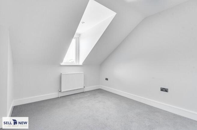 Fourth bedroom 