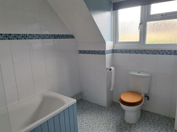 Bathroom alt.jpg